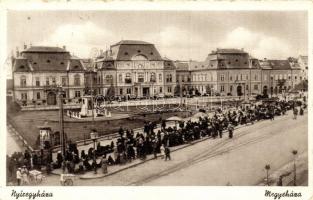 Nyíregyháza megyeháza, piac