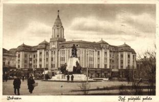 Debrecen, Református püspöki palota, Kossuth szobor (EK)