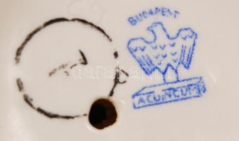 Aquincum kézzel festett és fehér mázas figurák, hibátlan, jelzett, m: 14 és 23 cm között