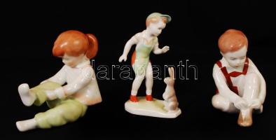 3 db Aquincumi gyerek porcelán figura, hibátlan, jelzett, m: 11 és 12 cm között