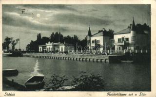 Siófok, Holdvilágos est a Sión, csónak (EK)