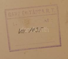 cca 1920-1930 Szerelőcsarnok a Ganz gyárban, pecséttel jelzett fotó, 12x17 cm