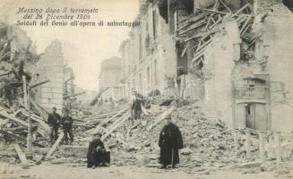 1908 Messina dopo il terremoto; Soldati del Genio all'opera di salvataggio / ruins after the earthquake