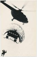 cca 1970 Ejtőernyős, 23x15 cm