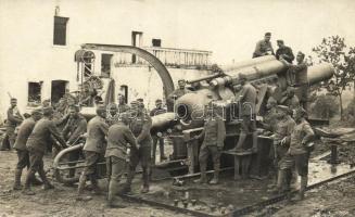 1918 Egy 38-as ágyú működés közben / WWI Hungarian military, a 38 cm cannon, photo (EK)