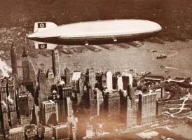 Medem, Walter Eberhard von: Kabinenjunge Werner Franz vom Luftschiff Hindenburg. Berlin, Leipzig 194...