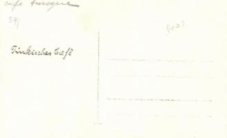 Turkish café, folklore