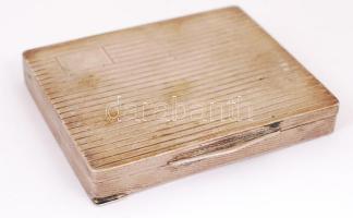 Ezüst (Ag.) cigarettatálca, jelzett, belül aranyozott, 7,5×9 cm, nettó:124 g