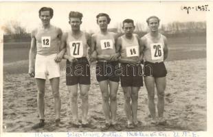 1935 Magyar mezei futóbajnokság csapata; Híres, Szigetvári, Zoltai, Bethlen / Hungarian running championship team photo (Rb)