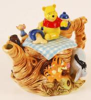 Walt Disney Micimackót és barátait ábrázoló teáskanna, hibátlan, jelzett, m: 19 cm, h: 27 cm