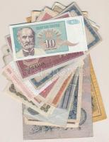 80db vegyes magyar és külföldi bankjegy T:vegyes