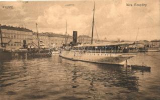 A Gödöllő gőzös Fiume kikötőjében / SS Gödöllő in Fiume port