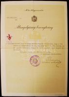 1944 Izraelita személy részére kiállított állampolgársági bizonyítvány és igazolás, valamint textil ...