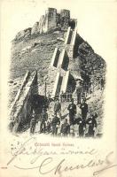 Gyimes, határlépcső / border, Rákóczi castle stairs and customs officers