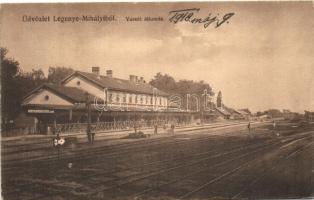 Legenyemihályi, vasútállomás; özv. Sochor Jánosné kiadása / railway station (Rb)