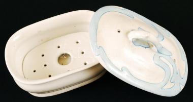 Szecessziós fajansz mosdó készlet, kézzel festett, jelzés nélkül, hibátlan, összesen:4db, kancsó m:3...