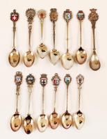 10 db ezüstözött emlék kis kanál, zománc címerekkel, h:11 cm