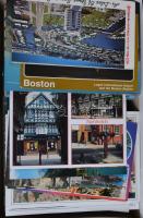 Egy cipősdoboznyi MODERN főleg használatlan magyar városképes lap, pár képeslapfüzettel / A shoe box of modern mostly unused Hungarian town-view postcards, with some postcard booklet