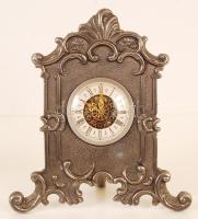 Ón tárgyak: fali kép, tál, asztali óra, gyertyatartó, összesen: 4 db