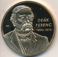 ifj. Szlávics László (1959-) DN "Deák Ferenc / Nagy Magyarok" aranyozott réz emlékérem tanúsítvánnyal (40mm) T:PP