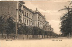 Kalocsa, Törvényszéki palota