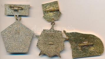 Szovjetunió DN Zománcozott harckocsi kitűző + zománcozott vadászrepülős jelvény + zománcozott ejtőer...