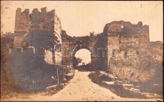 cca 1900 A konstantinápolyi védőfalak romjai, fotó levelezőlapon, 13,5×8,5 cm