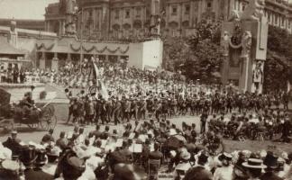 1908 Vienna, Wien, Kaiser Franz Joseph Jubiläums Festzug, Ringstrasse, photo