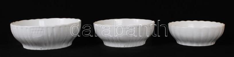 2 db Zsolnay tál" Hungária sorozat" és egy MZ német tál, jelzett, hibátlan,  d:19-24 cm