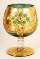 Üveg tétel, benne: 2 db váza, olajkiöntő, pohár, összesen 4 db