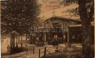 Szliács, Huszka Samu vendéglője, kiadja Waktor Sámuel / restaurant (vágott / cut)