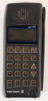 1995 Ericcson GH 198 típusú mobiltelefon használtai útmutatóval