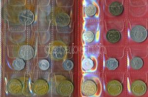 Seychelle-szigetek / Comore-szigetek 30db vegyes fémpénz albumba rendezve T:vegyes
Seychelles / Como...