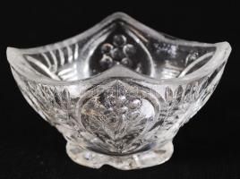 Vegyes bolha tétel, benne: üvegtálkák (3db), pálinkás poharak (9db), boros poharak (3db), kerámia po...