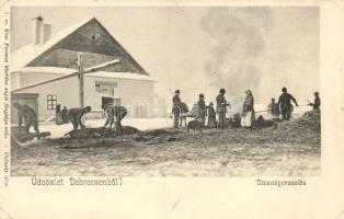 Debrecen, télen, vendéglő, disznóperzselés, vendéglő, szesz és pálinka, Kiss Ferenc kiadása saját fényképe után