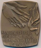 Kiss Nagy András (1930-1997) DN "Magyar Bélyeggyűjtők Országos Szövetsége Budapest" Br plakett (65x56mm) T:1-