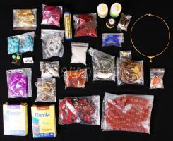 Cipősdoboznyi ékszer és ékszeralkatrész, hobbikellék (fülbevaló, nyaklánc, gyöngy, ruhafesték, stb.)