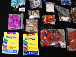 Cipősdoboznyi ékszer és ékszeralkatrész, hobbikellék (fülbevaló, nyaklánc, gyöngy, ruhafesték, stb.)