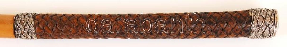 Lovaglópálca, nád?, ezüst (Ag.) drót díszítéssel, bőr markolattal, h:78 cm