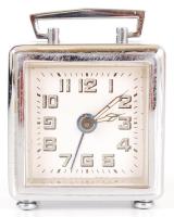 Régi art deco utazóóra működőképes állapotban, felületén karcolásokkal, 5,5x5,5x4 cm / Art deco traveller-watch, 5,5x5,5x4 cm