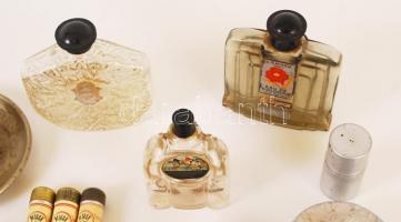 Vegyes bolha tétel: szájharmonika, szivartokok, kölnisüvegek, kalapácsfej, fülvédő, fém dobozok, egy...