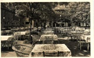 Budapest VIII. Vitéz Kecskés János Sörkatakomba söröző kerthelyisége, Eszterházy utca 6.