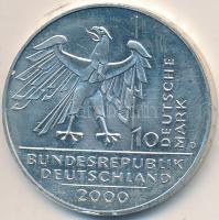 Németország 2000D 10M Ag "10 éves a német egység" T:1-
Germany 2000D 10 Mark Ag "10th...