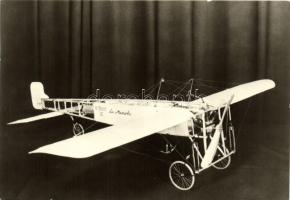 25 db MODERN motívumlap; autó, repülő, hajó, autóbusz / 25 modern motive cards; automobiles, aeropla...