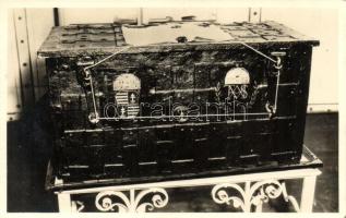 Budapest, Szent Korona láda