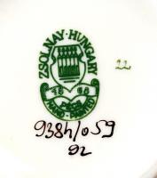 Kézzel festett búzavirág mintás Zsolnay porcelán váza, jelzett, hibátlan, m: 12 cm /
Handpainted Zso...