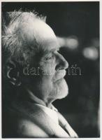 cca 1962 Kodály Zoltán (1882-1967) zeneszerző profilképe, 18x13 cm