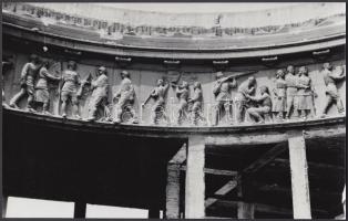 1968 Budapesti várostörténeti lelet, a Népstadion kupolák bontása, 2 db fotó, 15x24 cm