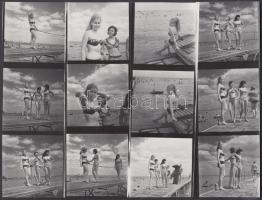 cca 1965-1970 Balatoni nyár, jelzetlen képriport Kotnyek Antal (1921-1990) hagyatékából, 12 felvétel...