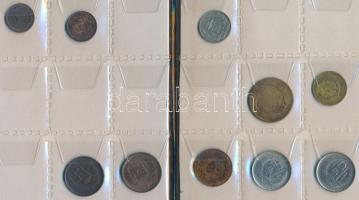 Vegyes: Bhután/Afganisztán 34db vegyes fémpénz 2db albumba rendezve T:vegyes
Mixed: Bhutan/Afghanist...